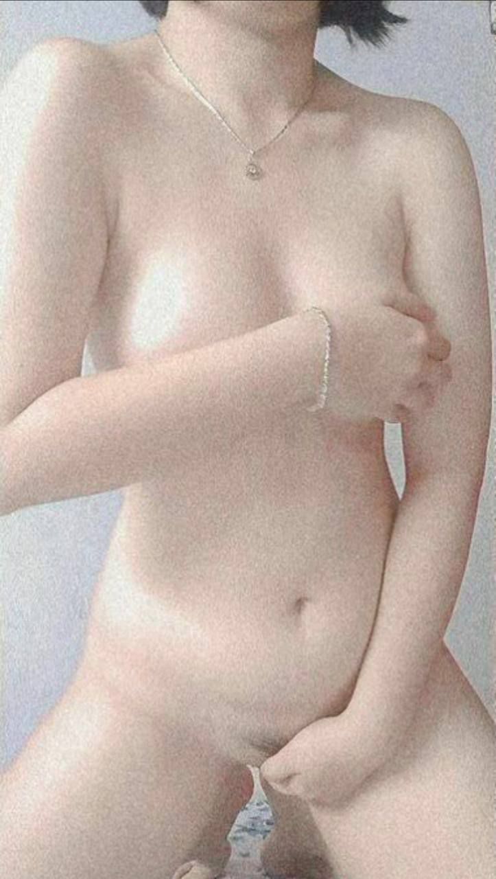 Tình 1 đêm với đồng nghiệp nữ làm chung công ty nhưng cô ấy lại muốn nhiều hơn ở công ty